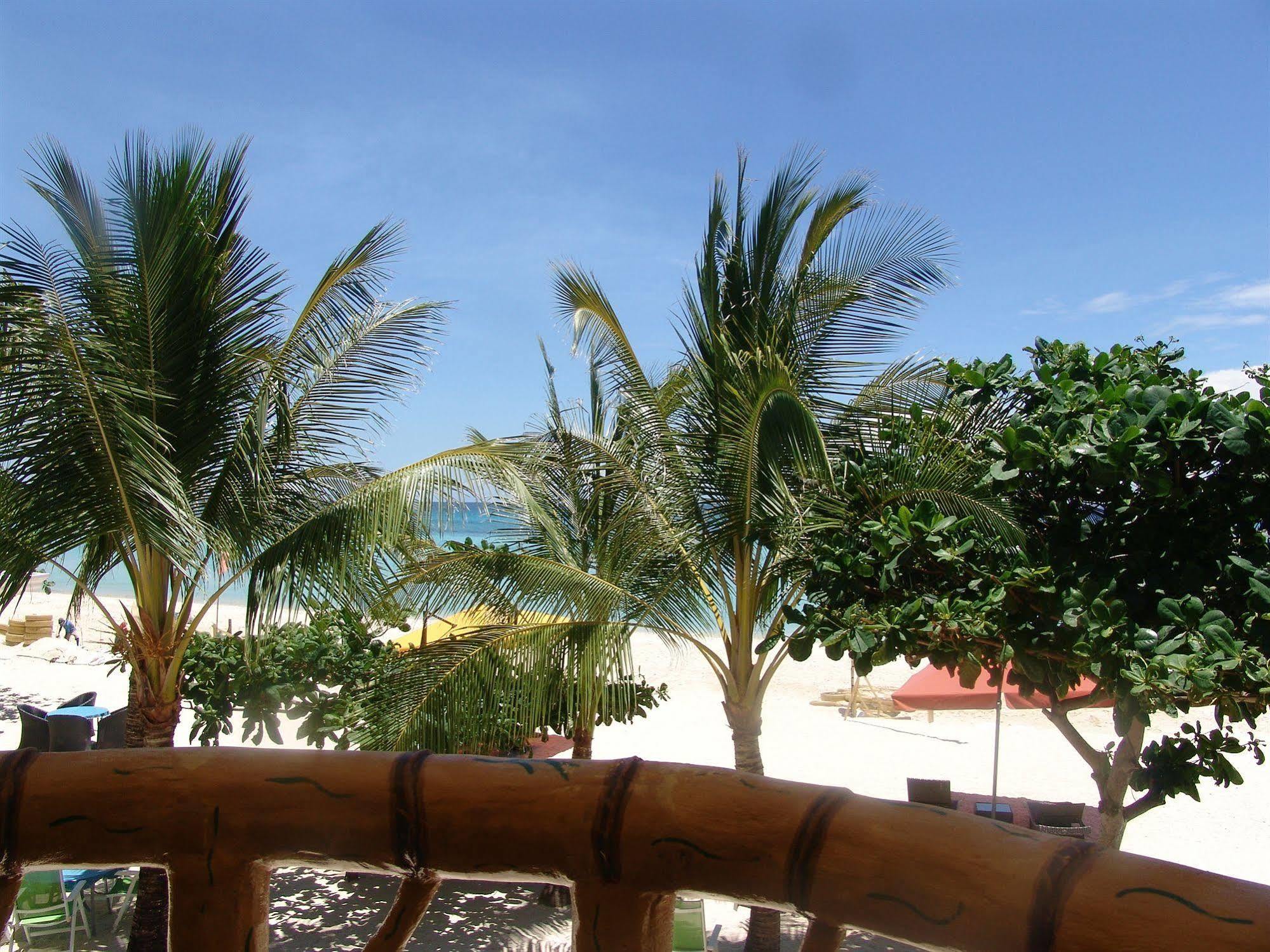 Marlins Beach Resort Santa Fe  Exterior photo
